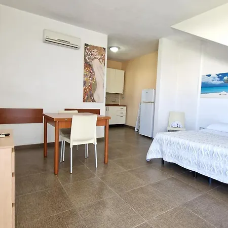 In With Pool - Free Wifi * Torre San Giovanni Ugento